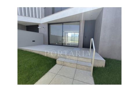 Villa i Aveiro, Aveiro, Aveiro - € 640.000 | Ref: PRT187 - foto 3