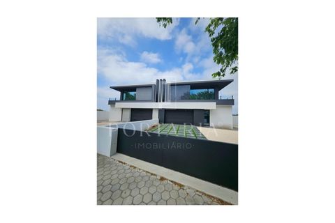 Villa i Aveiro, Aveiro, Aveiro - € 600.000 | Ref: PRT247 - foto 2