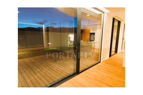 Villa i Aveiro, Aveiro, Aveiro - € 620.000 | Ref: PRT218 - foto 5
