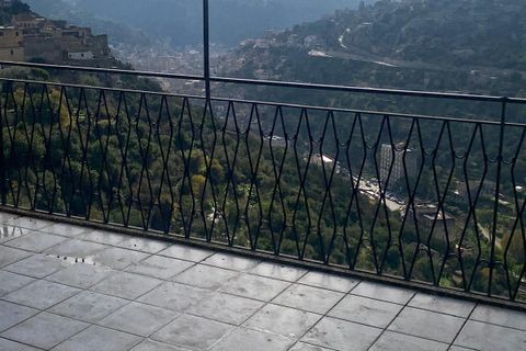 Lejlighed i Modica, Ragusa, Modica - € 120.000 | Ref: 11685 - foto 1