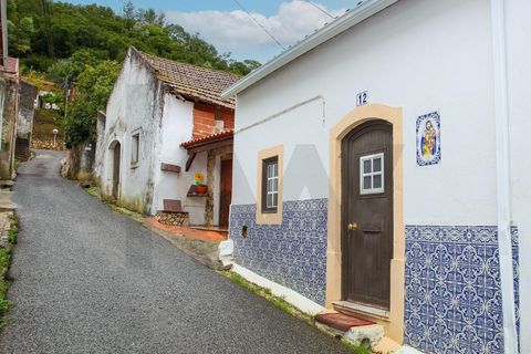 Villa i Alenquer, Lisbon, Alenquer - € 135.000 | Ref: KWPT-024136 - foto 1