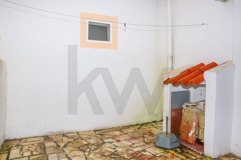 Villa i Alenquer, Lisbon, Alenquer - € 135.000 | Ref: KWPT-024136 - foto 23