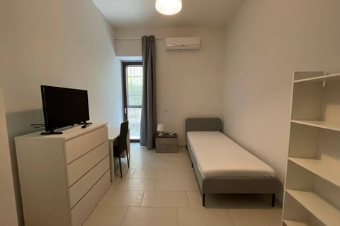 Apartament a Caserta, Caserta, Caserta - € 300/mes | Ref: SF54 - foto 2
