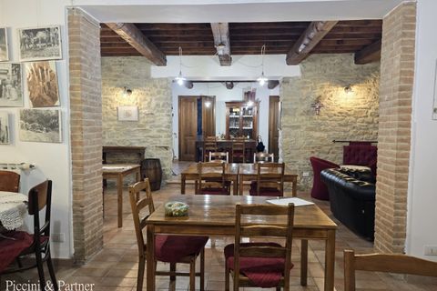 Villa a Gubbio, Perugia, Gubbio - € 900.000 | Ref: PG1905 - foto 15