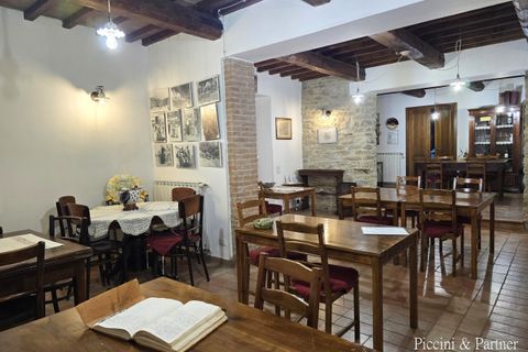 Villa a Gubbio, Perugia, Gubbio - € 900.000 | Ref: PG1905 - foto 16