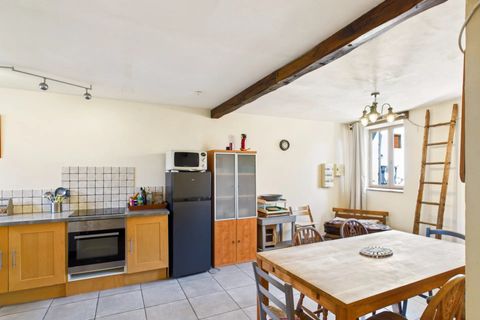 Landsbyhus i Aubeterre-sur-Dronne, Charente, Aubeterre-sur-Dronne - € 138.975 | Ref: BVI83859 - foto 4