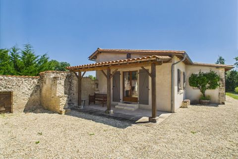Villa i Aubeterre-sur-Dronne, Charente, Aubeterre-sur-Dronne - € 475.000 | Ref: BVI79706 - foto 12