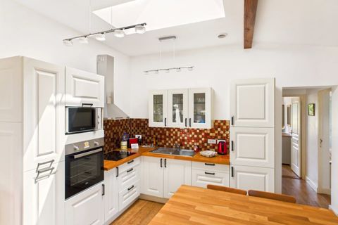 Villa i Aubeterre-sur-Dronne, Charente, Aubeterre-sur-Dronne - € 475.000 | Ref: BVI79706 - foto 13