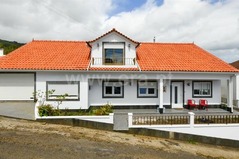 Villa i Horta, Faial, Horta - € 325.000 | Ref: 374250289 - foto 1