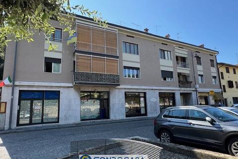 Erhvervsejendom i Capriolo, Brescia, Capriolo - € 79.900 | Ref: capr.0909.cfr - foto 1