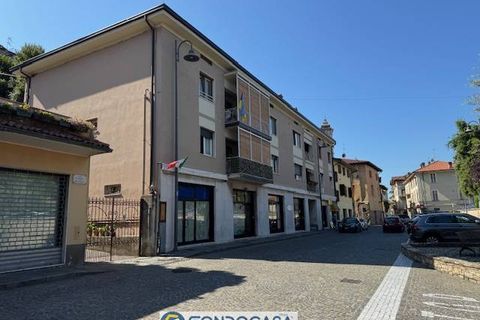 Erhvervsejendom i Capriolo, Brescia, Capriolo - € 79.900 | Ref: capr.0909.cfr - foto 2