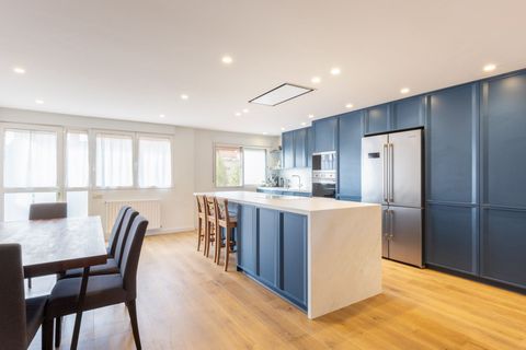 Rækkehus i Betera, Valencia, Betera - € 620.000 | Ref: 9924cd49-88de-49d9-a - foto 8