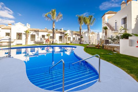 Villa i Estepona, Malaga, Estepona - € 470.250 | Ref: ResidencialAltoasis - foto 36