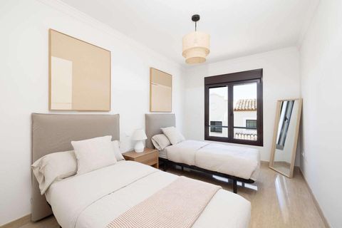 Villa i Estepona, Malaga, Estepona - € 470.250 | Ref: ResidencialAltoasis - foto 43