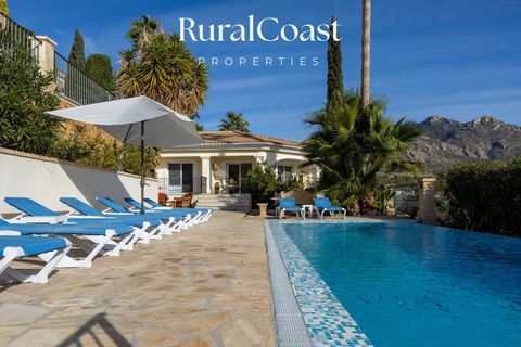 Villa a Busot, Alicante, Busot - € 695.000 | Ref: 8253 - foto 2