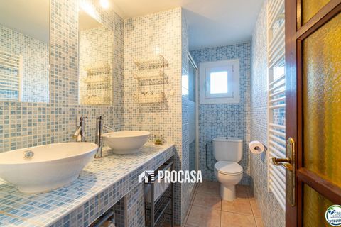 Villa i Empuriabrava, Gerona, Empuriabrava - € 425.000 | Ref: 4103 - foto 32
