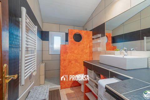 Villa i Empuriabrava, Gerona, Empuriabrava - € 425.000 | Ref: 4103 - foto 40