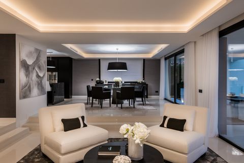 Haus in Marbella, Malaga, Marbella - € 5.995.000 | Ref: NEWV8042 - Foto 16