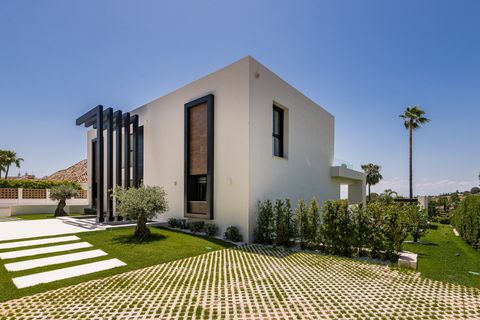 Haus in Marbella, Malaga, Marbella - € 5.995.000 | Ref: NEWV8042 - Foto 45
