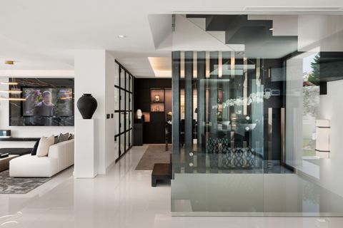 Haus in Marbella, Malaga, Marbella - € 5.995.000 | Ref: NEWV8042 - Foto 46