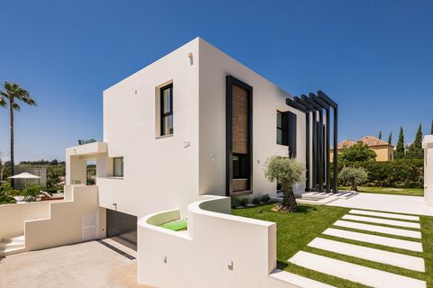 Haus in Marbella, Malaga, Marbella - € 5.995.000 | Ref: NEWV8042 - Foto 47