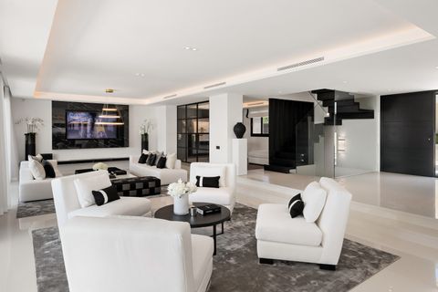 Haus in Marbella, Malaga, Marbella - € 5.995.000 | Ref: NEWV8042 - Foto 48