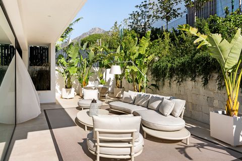 Villa a Marbella, Malaga, Marbella - € 3.500.000 | Ref: NEWV8456 - foto 15