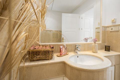 Villa a Marbella, Malaga, Marbella - € 4.000.000 | Ref: NEWV8673 - foto 45