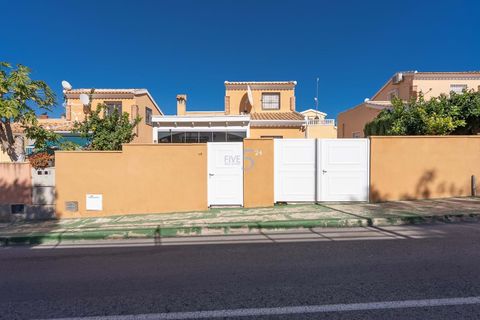 Villa a Los Balcones, Alicante, Los Balcones - € 265.000 | Ref: P8549 - foto 26