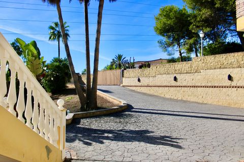 Villa a Las Chapas, Malaga, Las Chapas - € 1.790.000 | Ref: R5145895 - foto 14