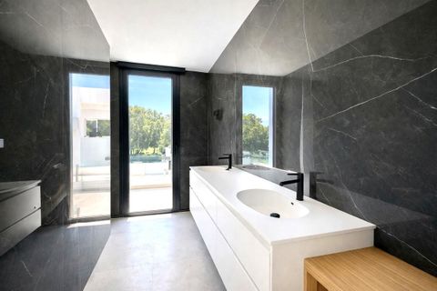 Villa a Atalaya Isdabe, Malaga, Atalaya Isdabe - € 1.950.000 | Ref: R4014661 - foto 19