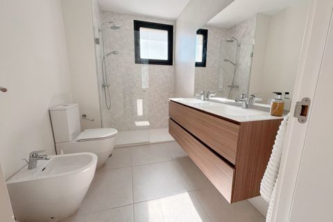 Penthouse i Estepona, Malaga, Estepona - € 595 000 | Ref: R5027092 - foto 19