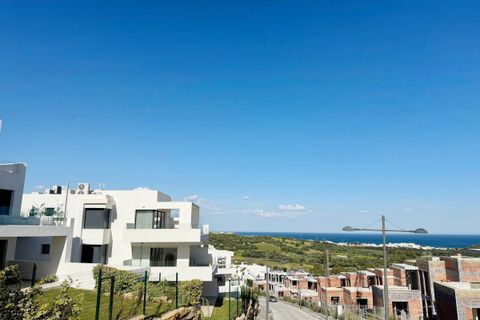 Penthouse i Estepona, Malaga, Estepona - € 595 000 | Ref: R5027092 - foto 30
