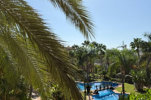 Leilighet i Estepona, Malaga, Estepona - € 520 000 | Ref: R5199871 - foto 17