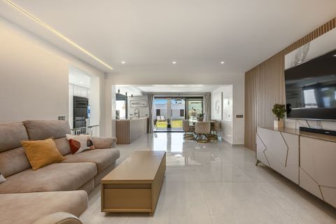 Villa a Estepona, Malaga, Estepona - € 1.690.000 | Ref: CDS5156197-FO - foto 10