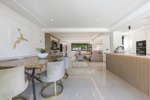 Villa a Estepona, Malaga, Estepona - € 1.690.000 | Ref: CDS5156197-FO - foto 12