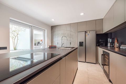 Villa i Parede, Lisbon, Parede - € 2.495.000 | Ref: VA-125501024-80 - foto 10