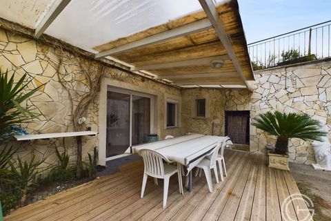 Villa i Contes, Alpes-Maritimes, Contes - € 725.000 | Ref: IVGT1196 - foto 11