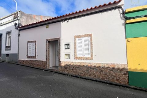 Villa i Ponta Delgada, Sao Miguel, Ponta Delgada - € 297.500 | Ref: 7080 - foto 2