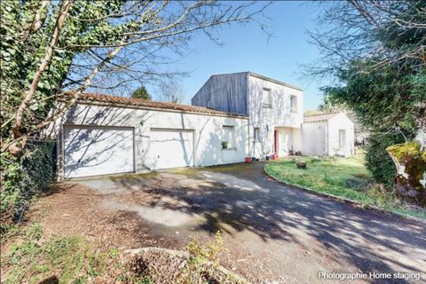Villa en Saintes, Charente-Maritime, Saintes - € 329.000 | Ref: DOM15571 - photo 1