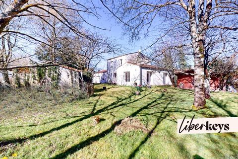 Villa en Saintes, Charente-Maritime, Saintes - € 329.000 | Ref: DOM15571 - photo 14