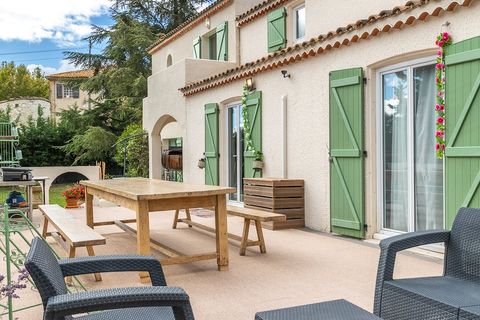 Villa a Aix-en-Provence, Bouches-du-Rhone, Aix-en-Provence - € 1.150.000 | Ref: HH-16033131 - foto 5