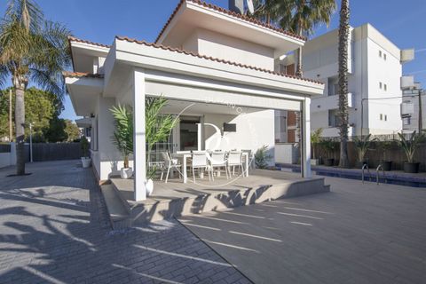 Villa i Sitges, Barcelona, Sitges - € 2.990.000 | Ref: 1492 - foto 2