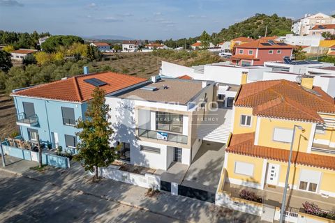 Villa a Santarem, Santarem, Santarem - € 690.000 | Ref: FR959 - foto 2