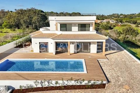 Villa i Lagoa, Faro, Lagoa - € 1.499.500 | Ref: W-02XD6S - foto 1