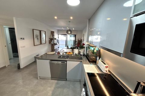 Lejlighed i Playa Flamenca, Alicante, Playa Flamenca - € 420.000 | Ref: 751636 - foto 10