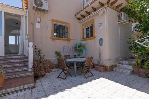 Villa i Playa Flamenca, Alicante, Playa Flamenca - € 370.000 | Ref: P8557 - foto 23