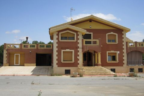 Villa i Yecla, Murcia, Yecla - € 590.000 | Ref: PAD1248 - foto 3
