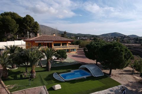 Villa a Petrer, Alicante, Petrer - € 775.000 | Ref: GMJ2152 - foto 3