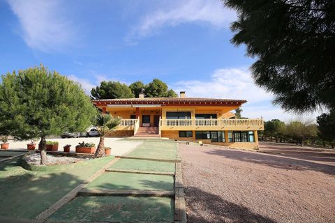 Villa a Petrer, Alicante, Petrer - € 775.000 | Ref: GMJ2152 - foto 36
